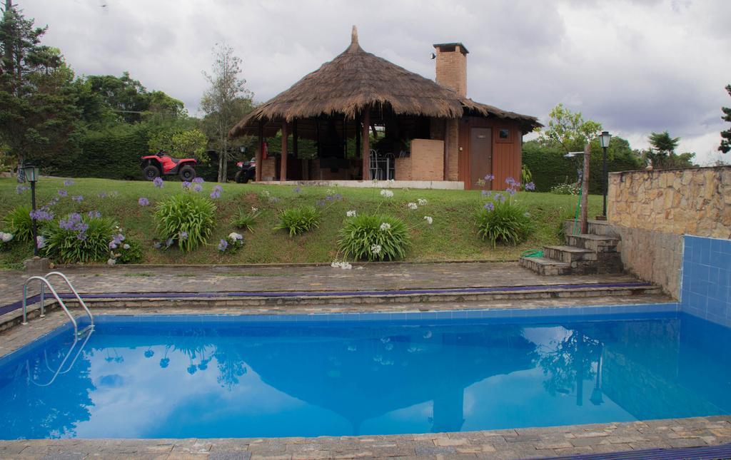 Pousada Marco Polo Campos do Jordão Esterno foto